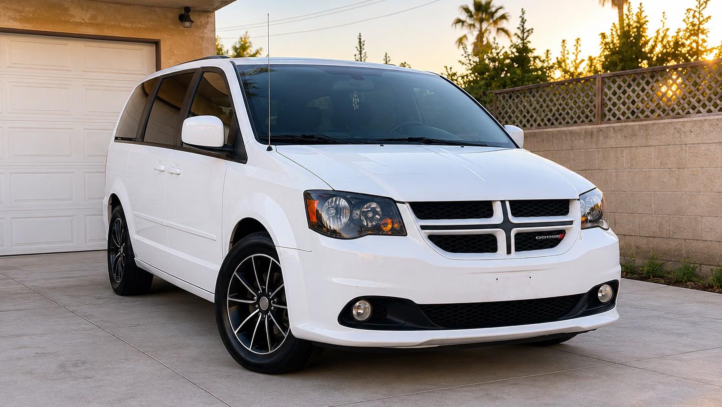 Dodge Grand Caravan 2019 in Los Angeles, CA