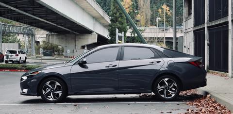 Hyundai Elantra 2023