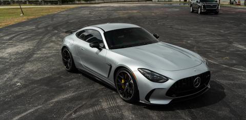 Mercedes-Benz AMG GT 2025