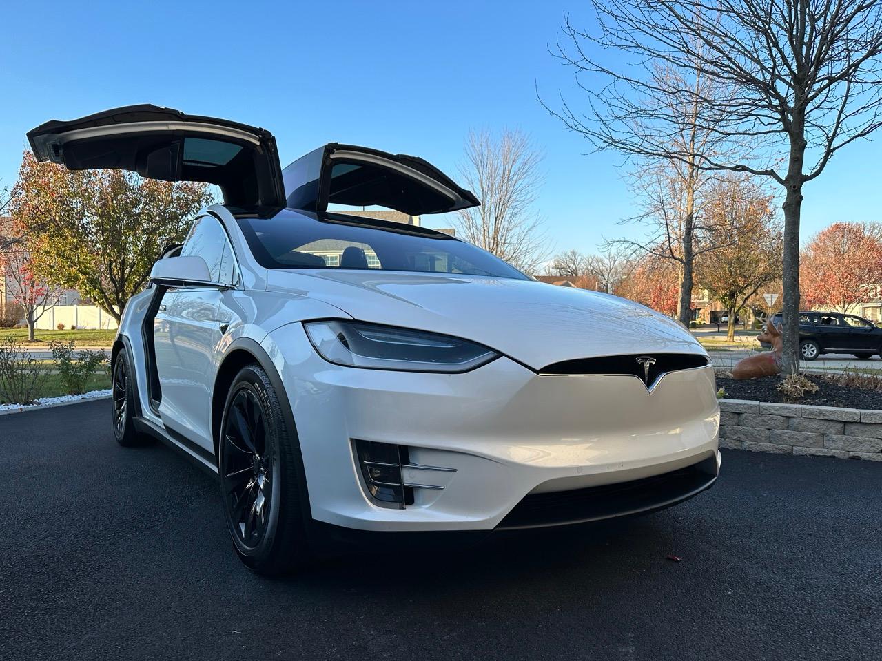 Tesla Model X 2016 in 