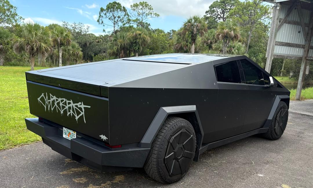 2024 Tesla Cybertruck in Melbourne