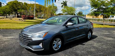 Hyundai Elantra 2019