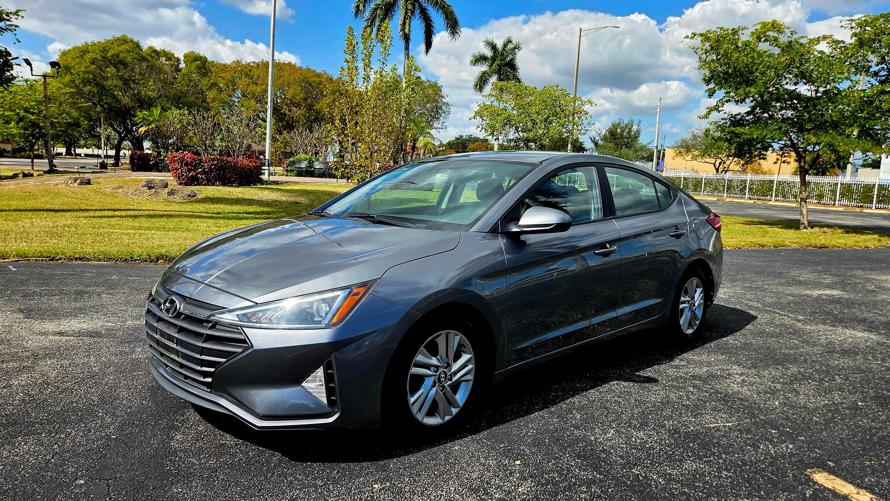 Hyundai Elantra 2019 in 