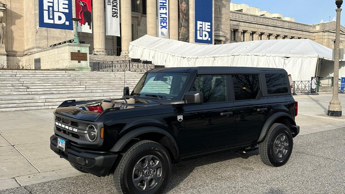 Ford Bronco 2024 in Chicago, IL