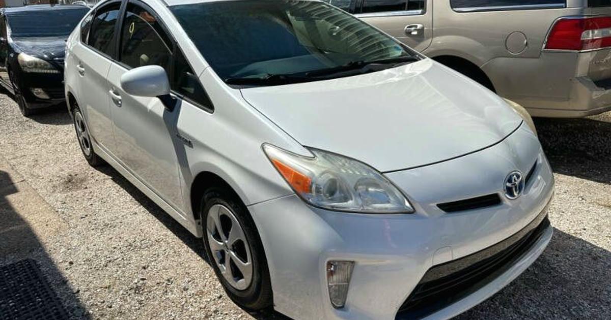 Toyota Prius 2012 rental in New Orleans, LA by Isaac P. Turo