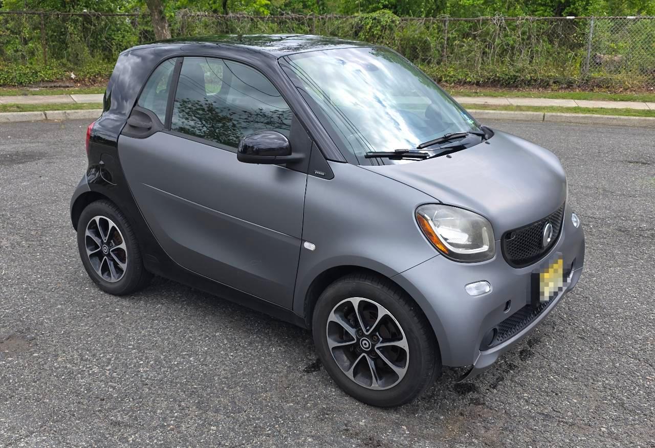 smart fortwo 2016 in Clifton, NJ