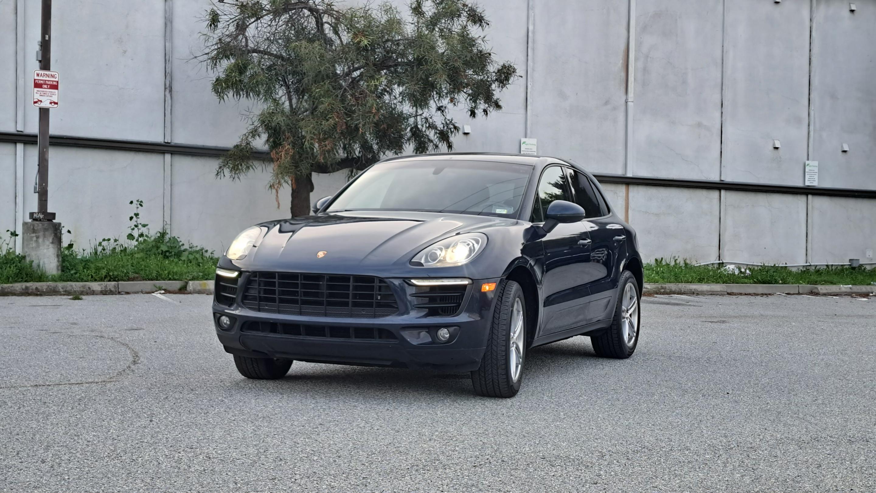 Porsche Macan 2015 in South San Francisco, CA
