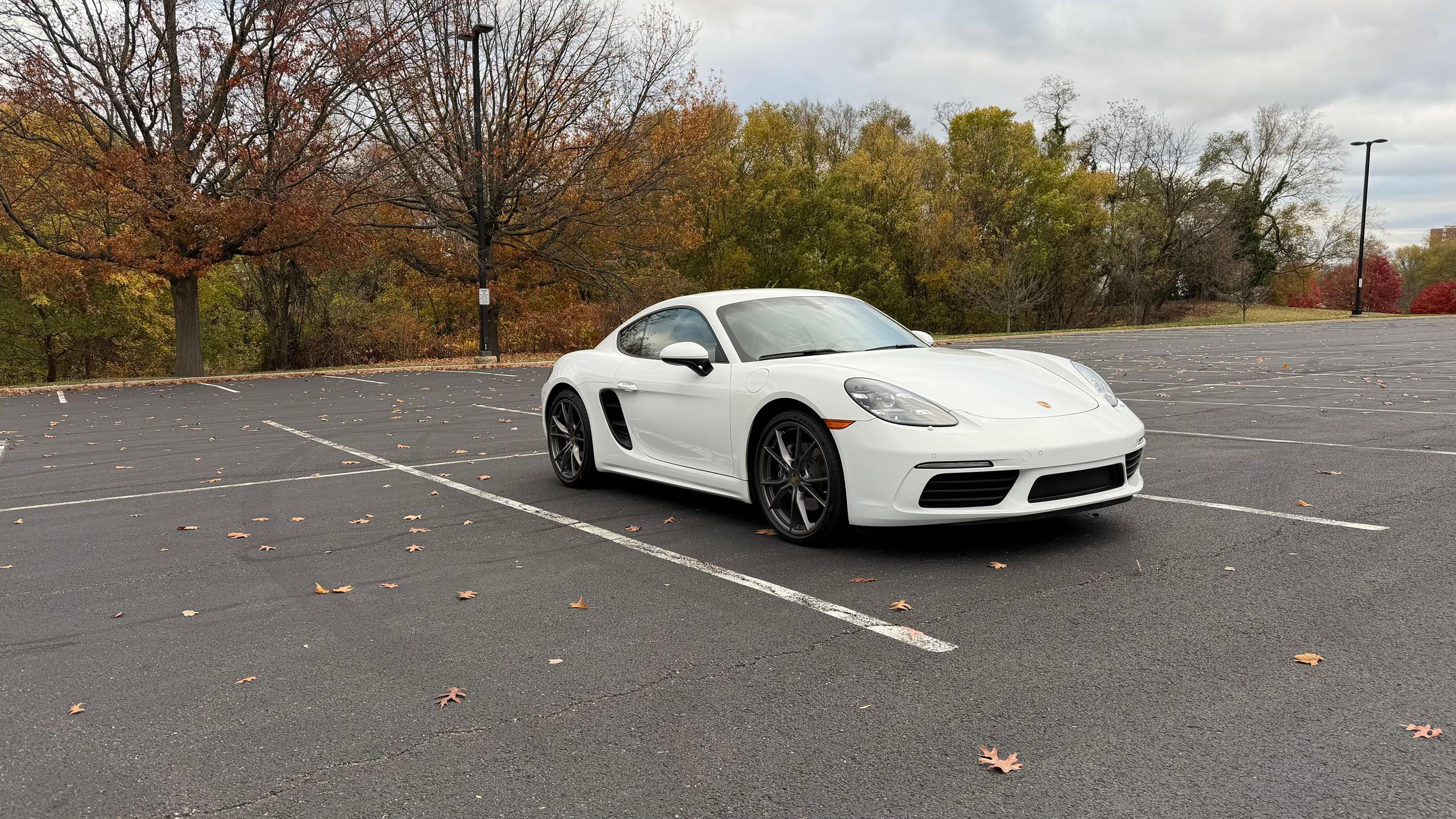 Porsche 718 Cayman 2022 in Philadelphia, PA