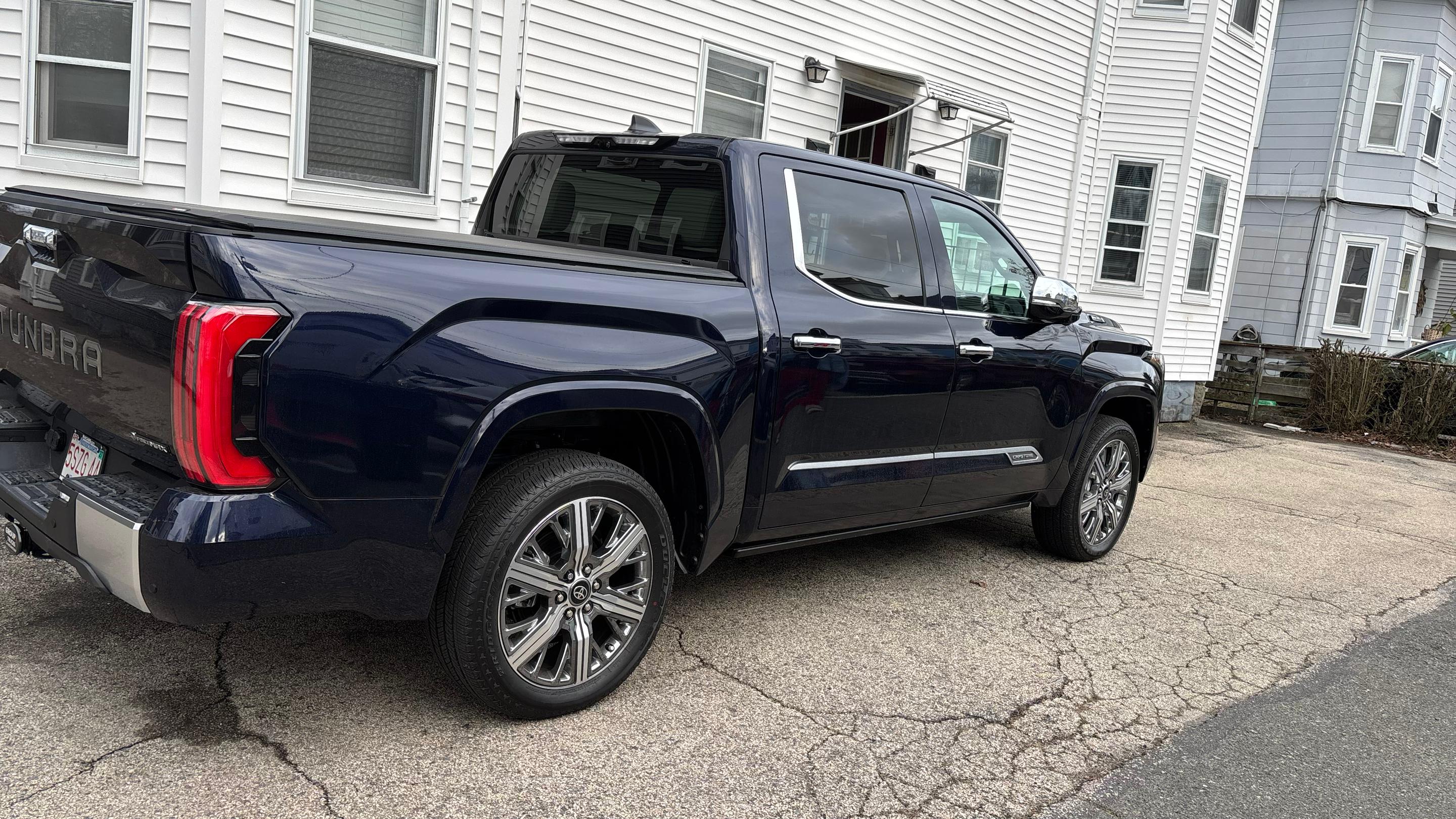 Toyota Tundra 2025 in 