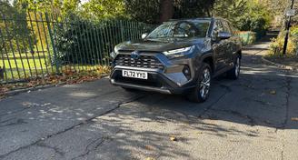 Toyota Rav4 2022 — SUV rental alternative in London