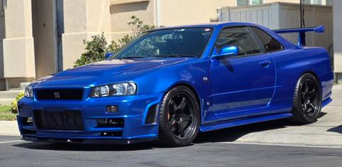 Nissan Skyline 1999