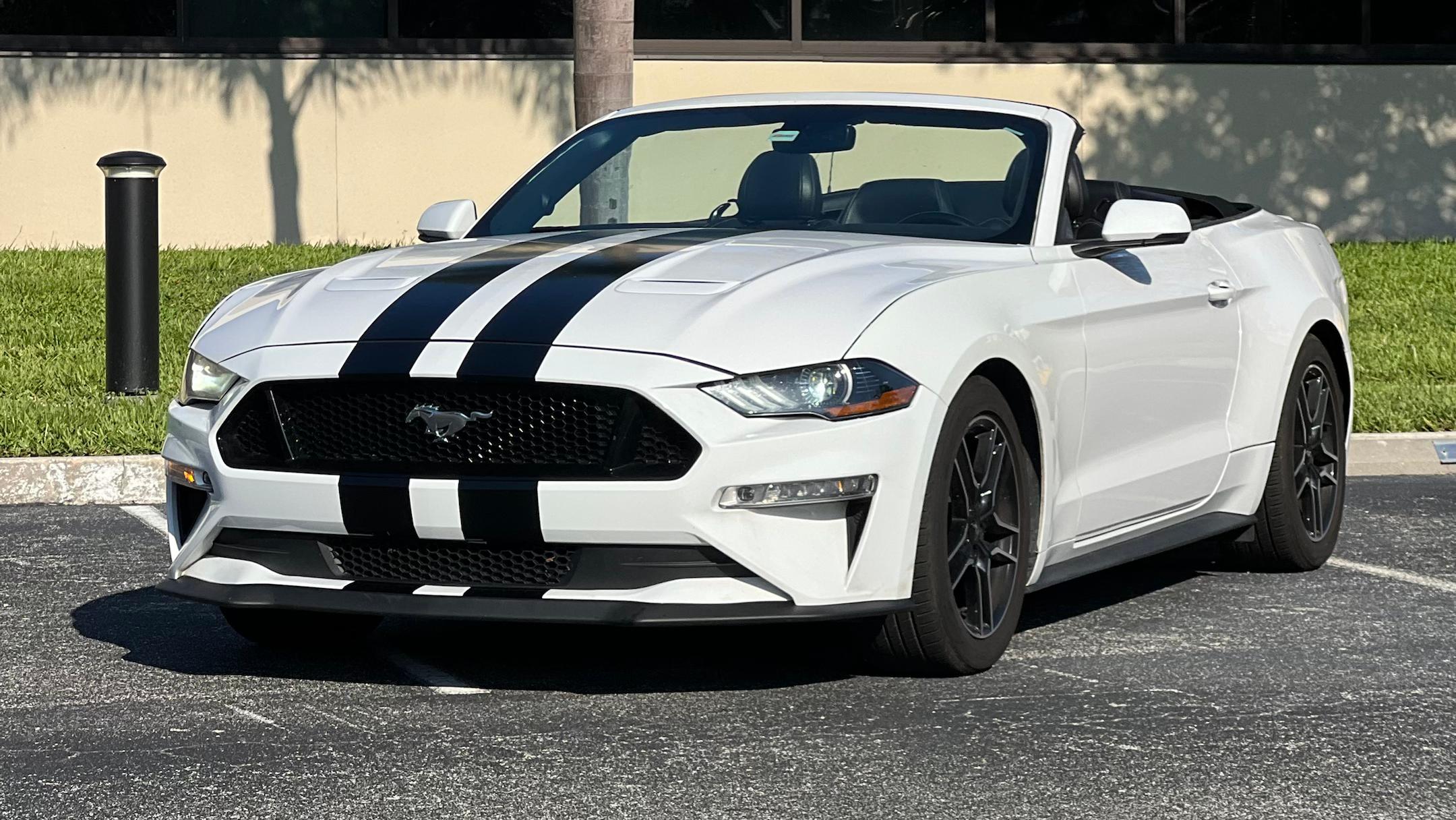 Ford Mustang 2020 in Melbourne, FL