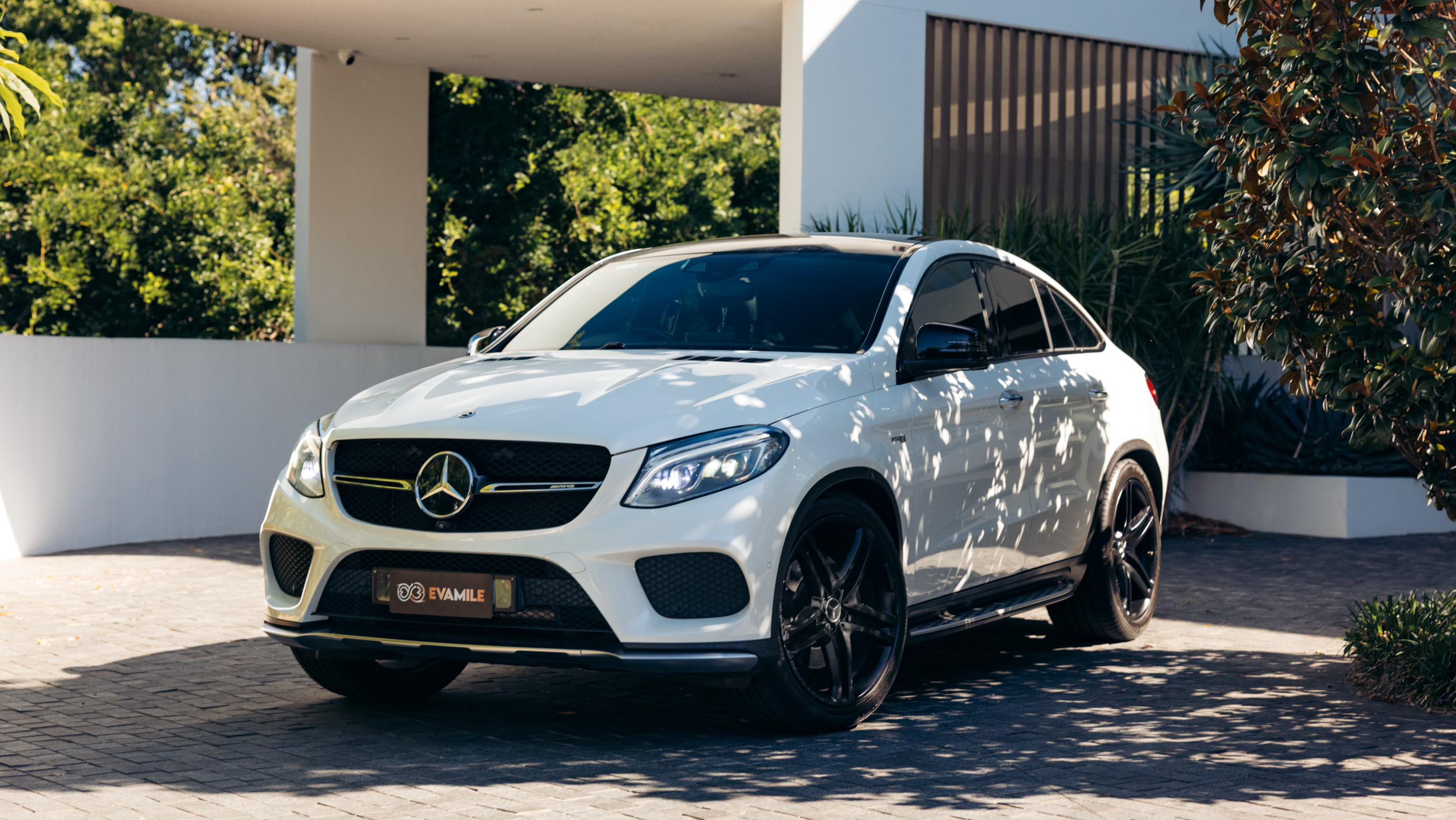 Mercedes-Benz GLE-CLASS 2018 in Guildford West