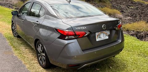 Nissan Versa 2021