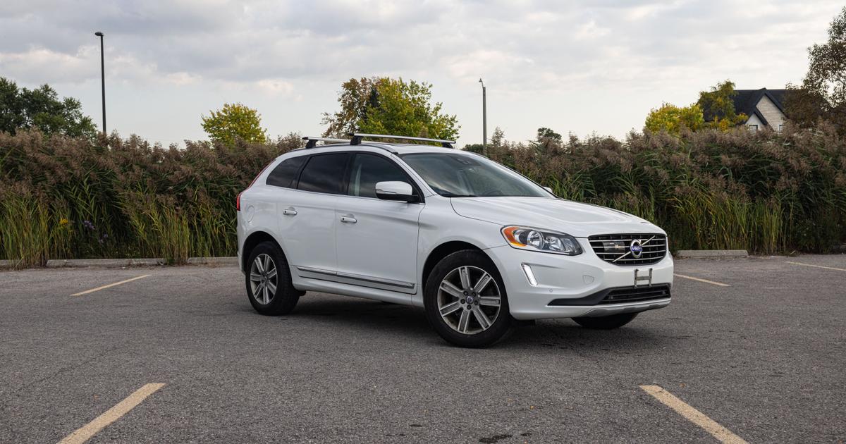 145 Richmond St W Toronto On M5h 2l2 Canada Volvo XC60 2016 rental in Richmond Hill, ON by Jian L. | Turo