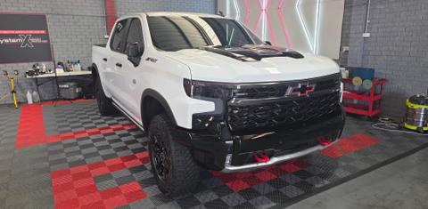 Chevrolet SILVERADO 2025