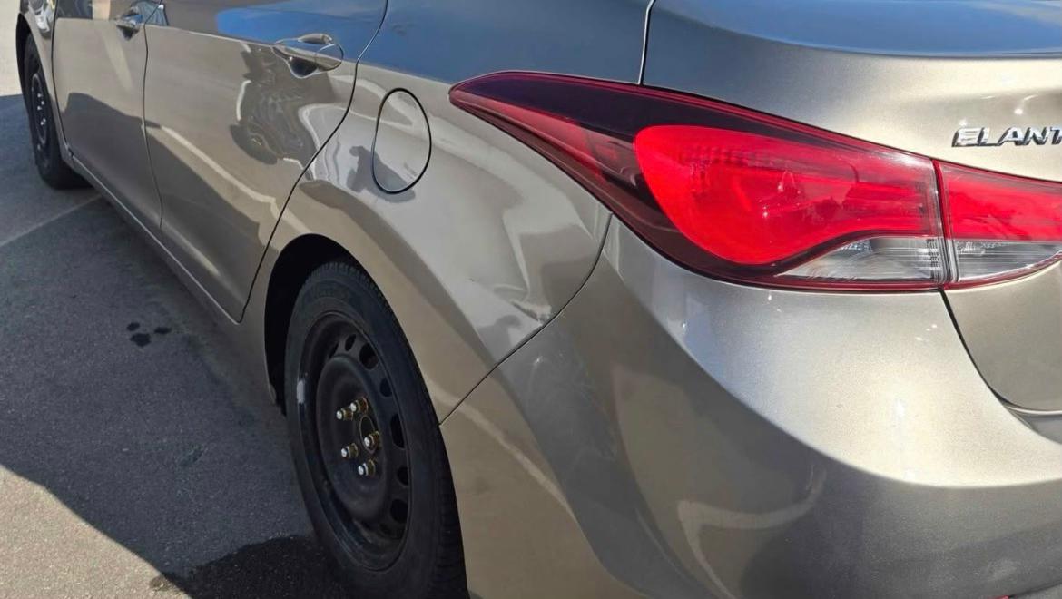 Hyundai Elantra 2014 à Toronto, ON