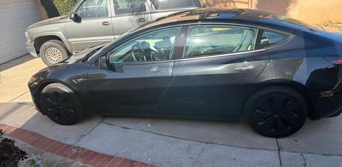 Tesla Model 3 2025