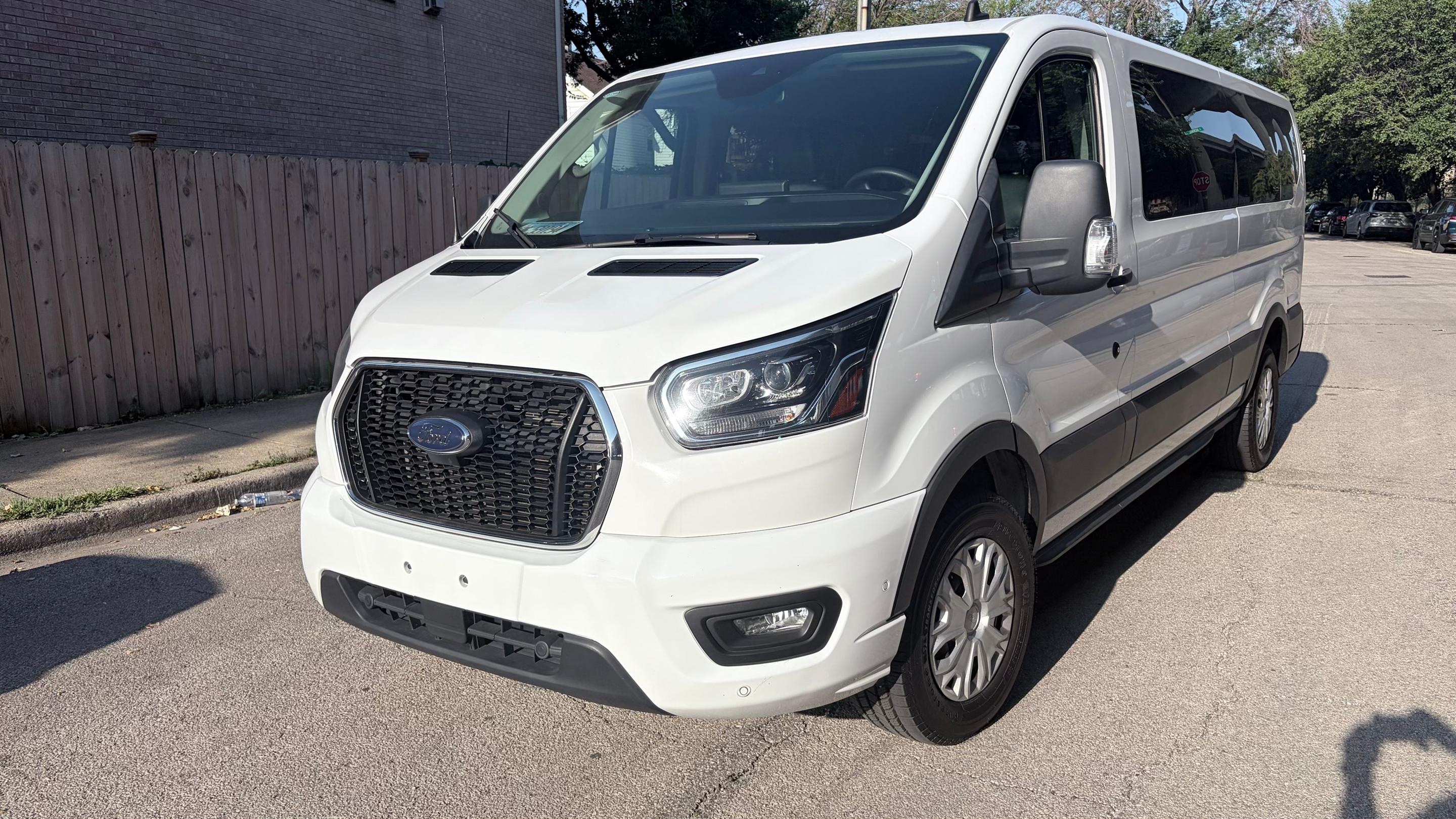 Ford Transit 2023 in Chicago, IL