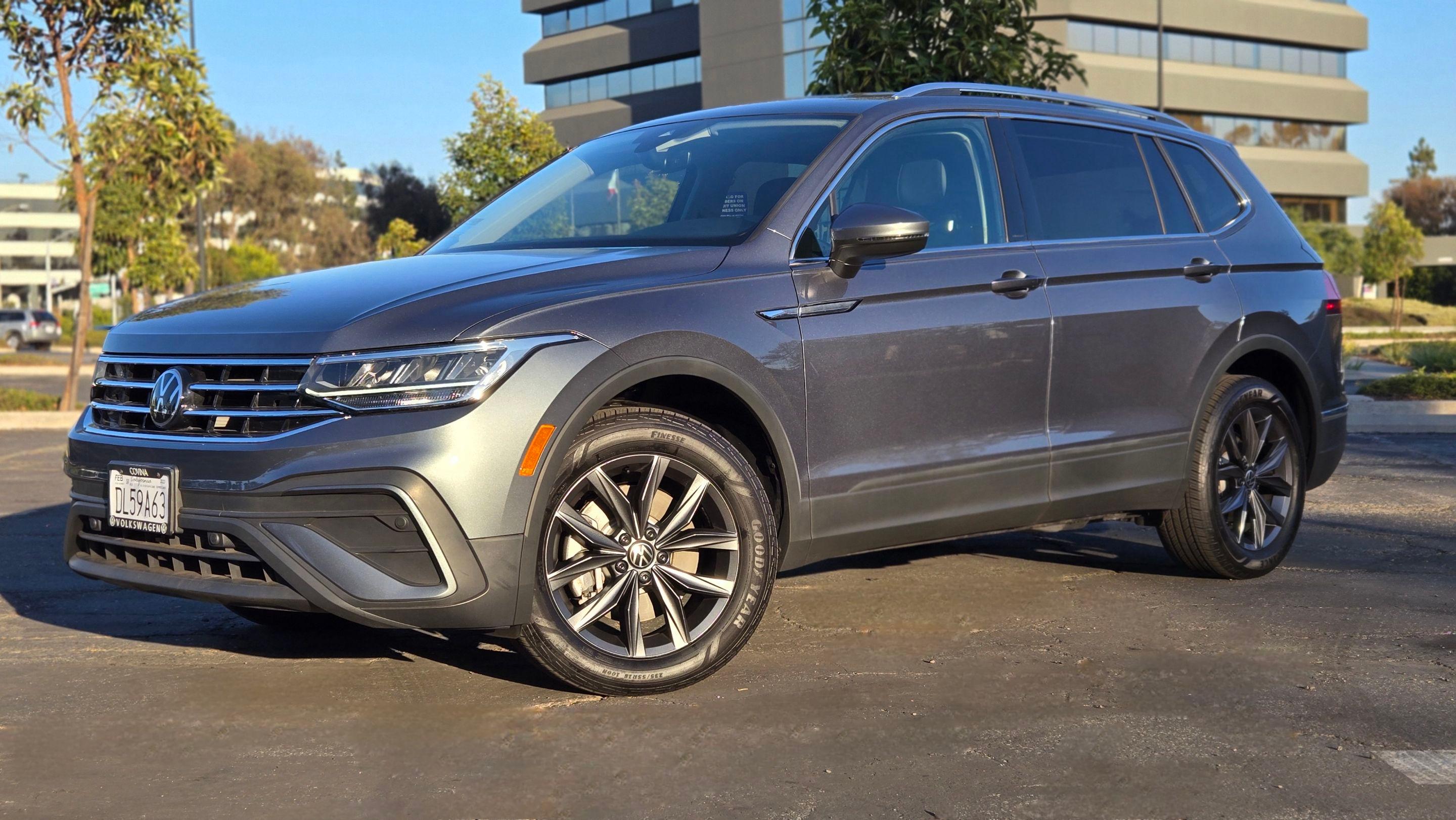 Volkswagen Tiguan 2023 in Los Angeles, CA