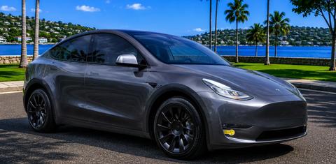 Tesla Model Y 2021