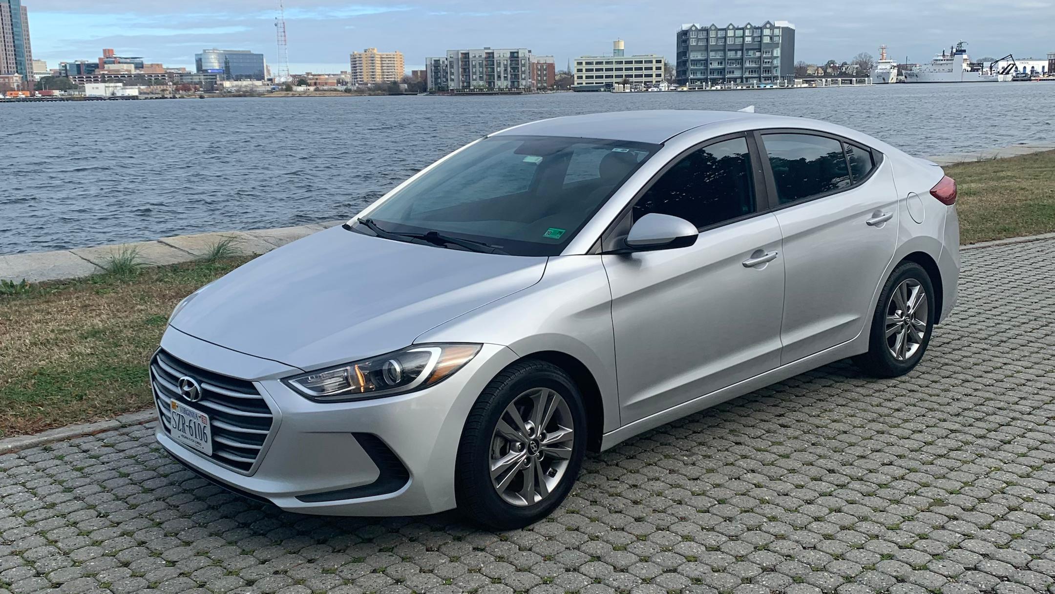 Hyundai Elantra 2017 in Portsmouth, VA