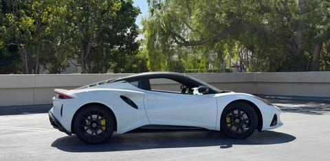 Lotus Emira 2025