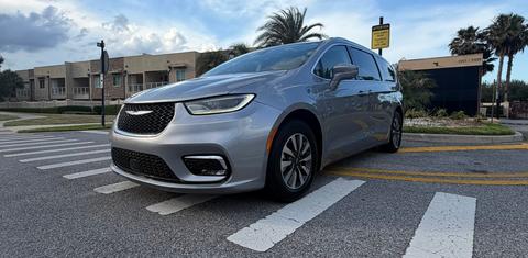 Chrysler Pacifica 2021