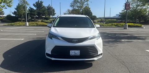 Toyota Sienna 2026