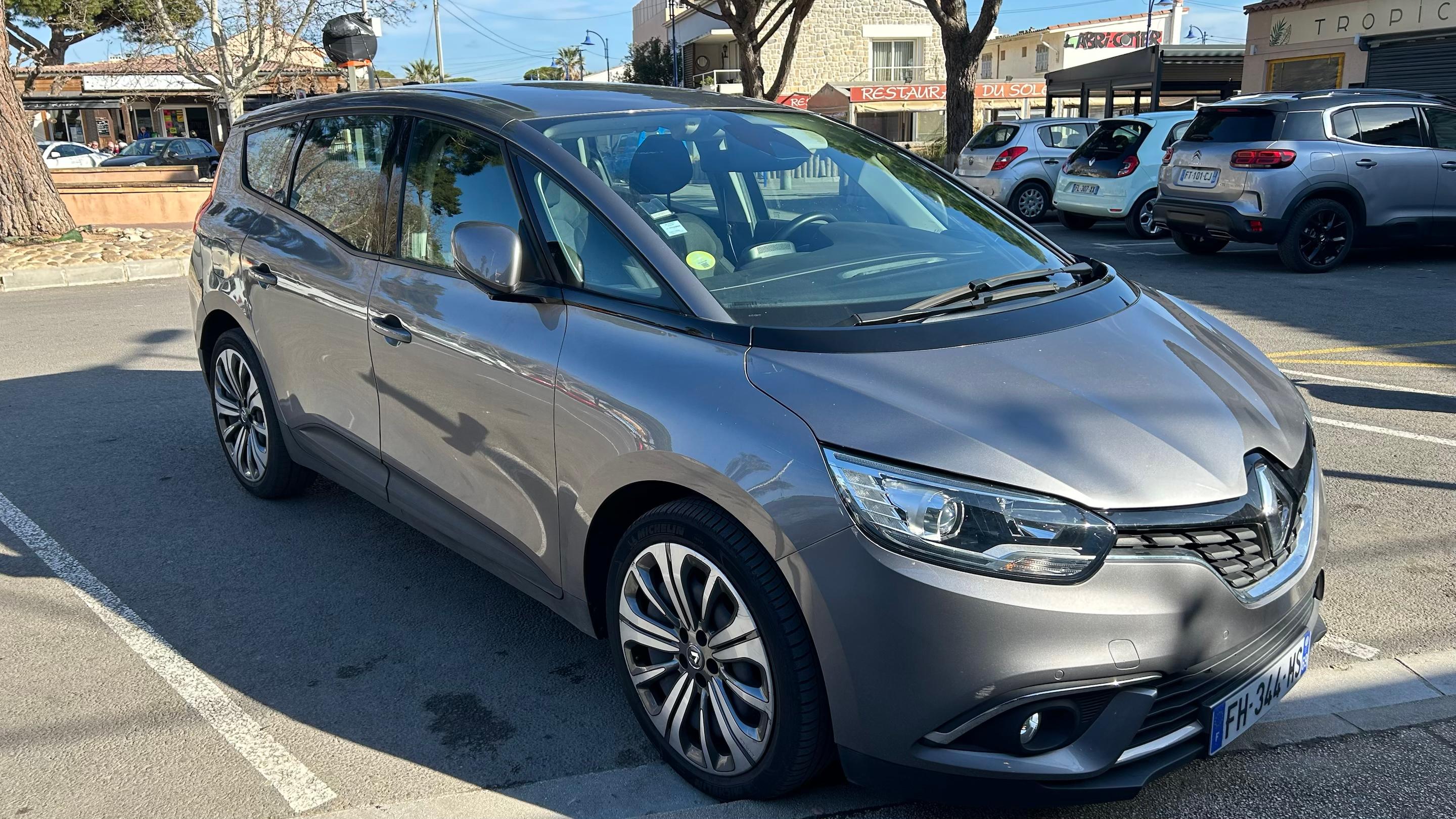 Renault GRAND SCENIC IV 2019 à Carqueiranne