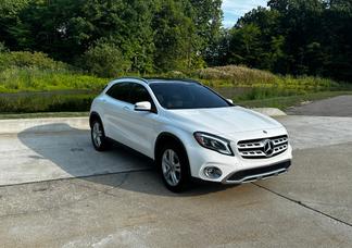 Mercedes-Benz GLA car