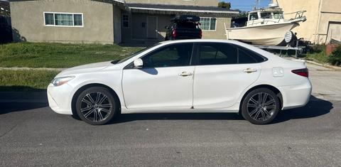 Toyota Camry 2016