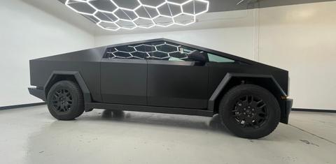 Tesla Cybertruck 2024