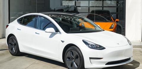 Tesla Model 3 2020