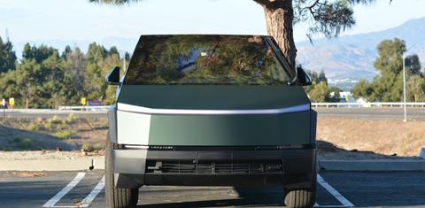 Tesla Cybertruck 2026
