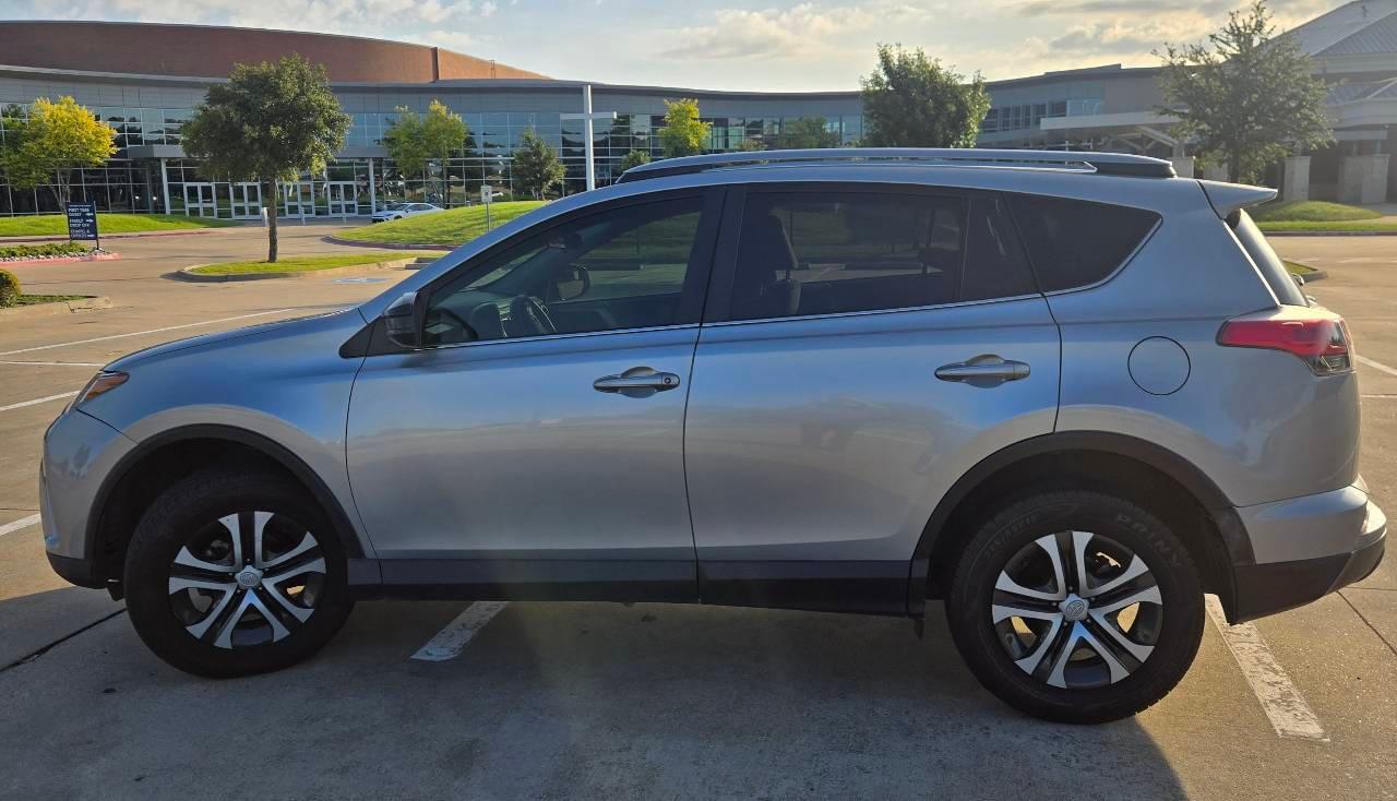 Toyota RAV4 2018 in Forney, TX