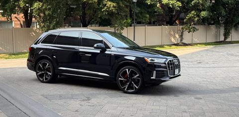 Audi Q7 2021