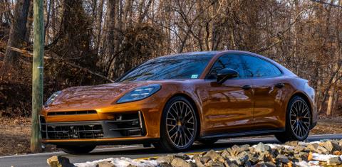 Porsche Panamera 2025