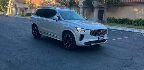 Volvo XC90 Plug-In Hybrid 2025