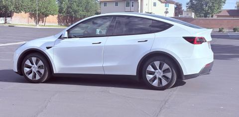 Tesla Model Y 2021