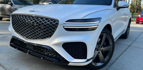 Genesis GV70 2023