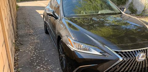 Lexus ES 2022