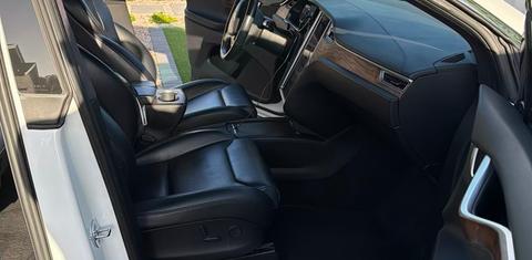 Tesla Model X 2018