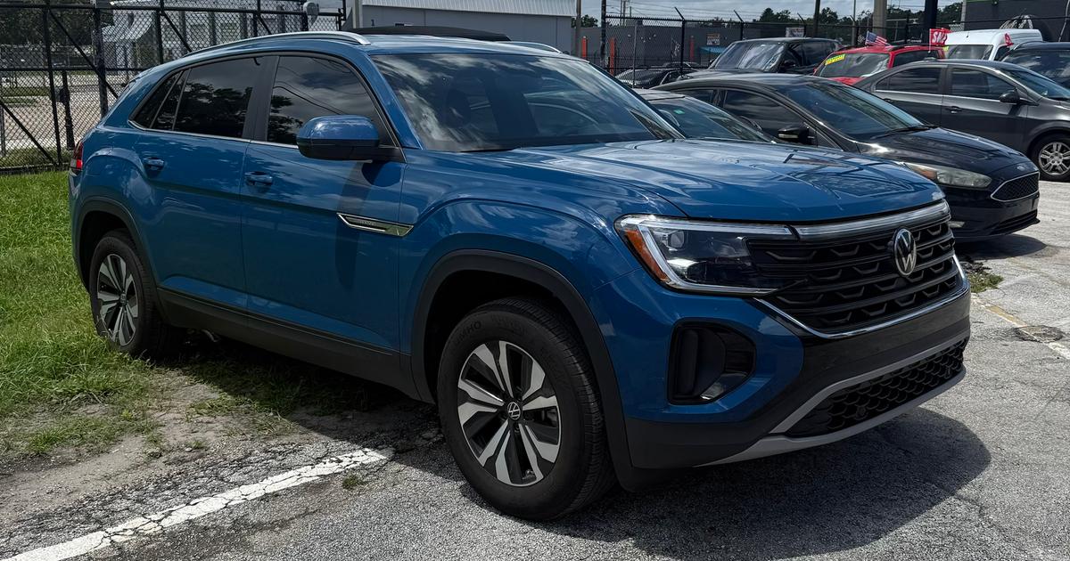 Volkswagen Atlas Cross Sport 2025 rental in Orlando, FL by Julio