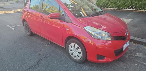 Toyota YARIS 2014