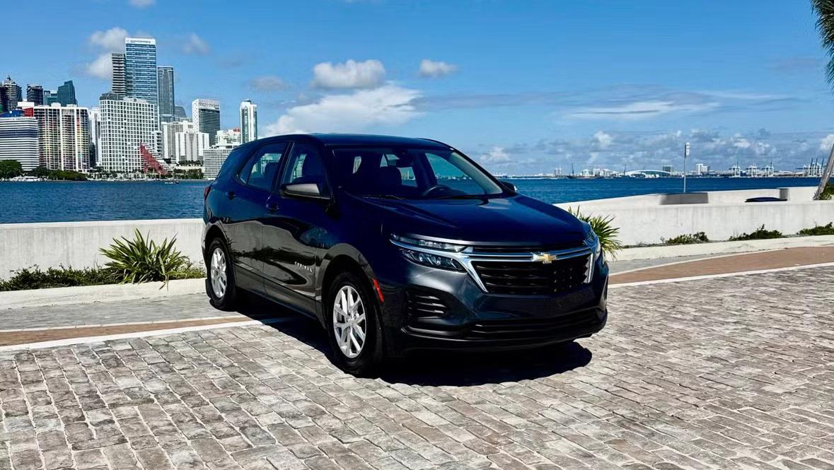 Chevrolet Equinox 2022 in Miami, FL