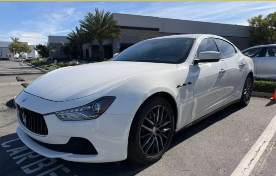 Maserati Ghibli 2016 in Costa Mesa, CA