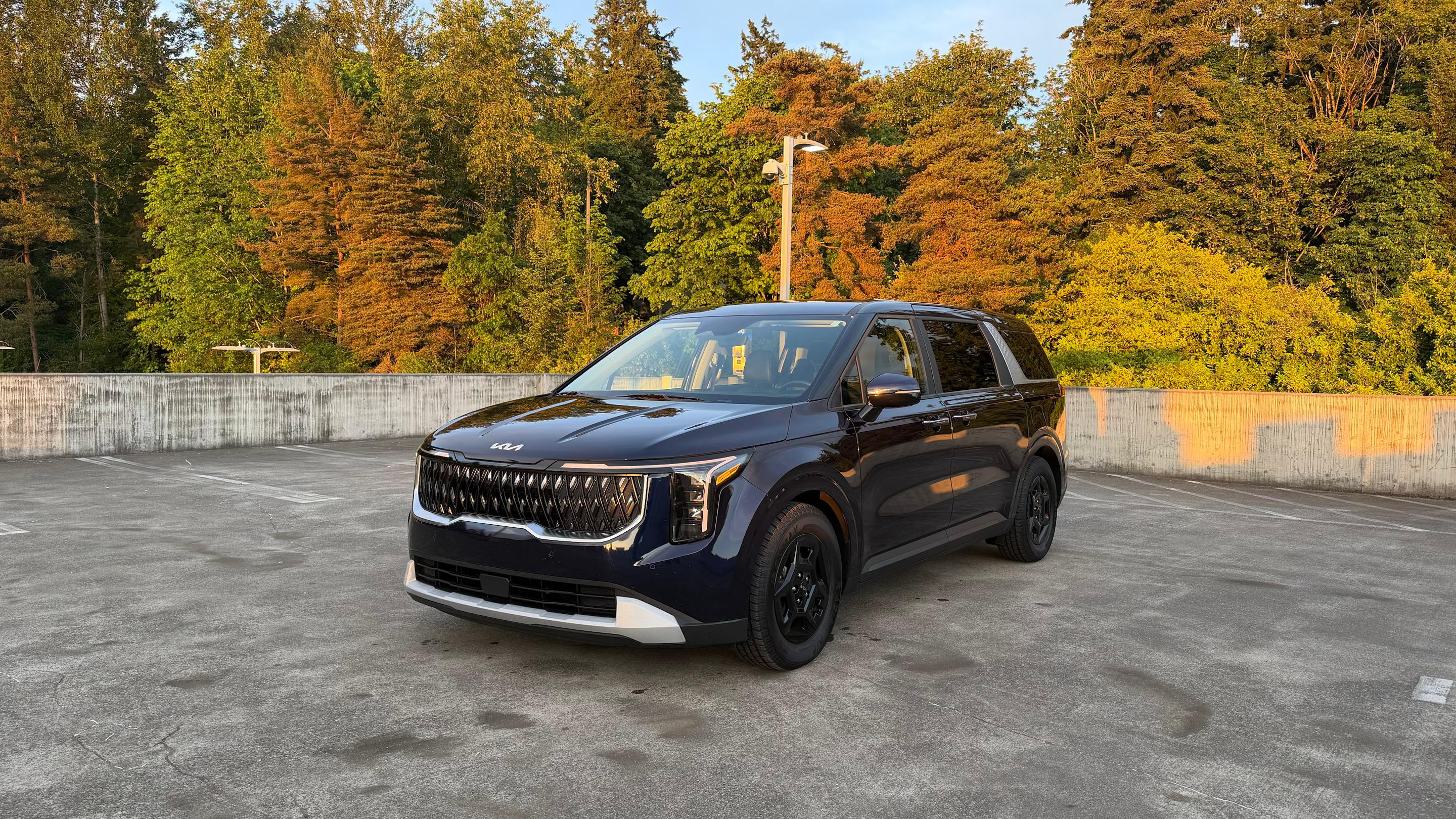 Kia Carnival 2025 in Bellevue, WA
