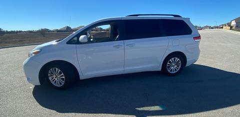 Toyota Sienna 2014