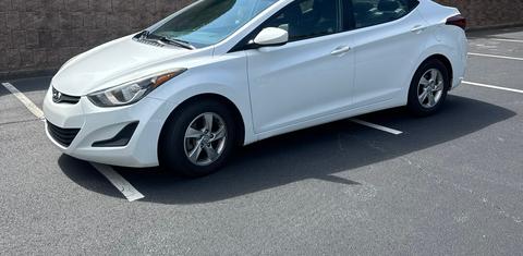 Hyundai Elantra 2015